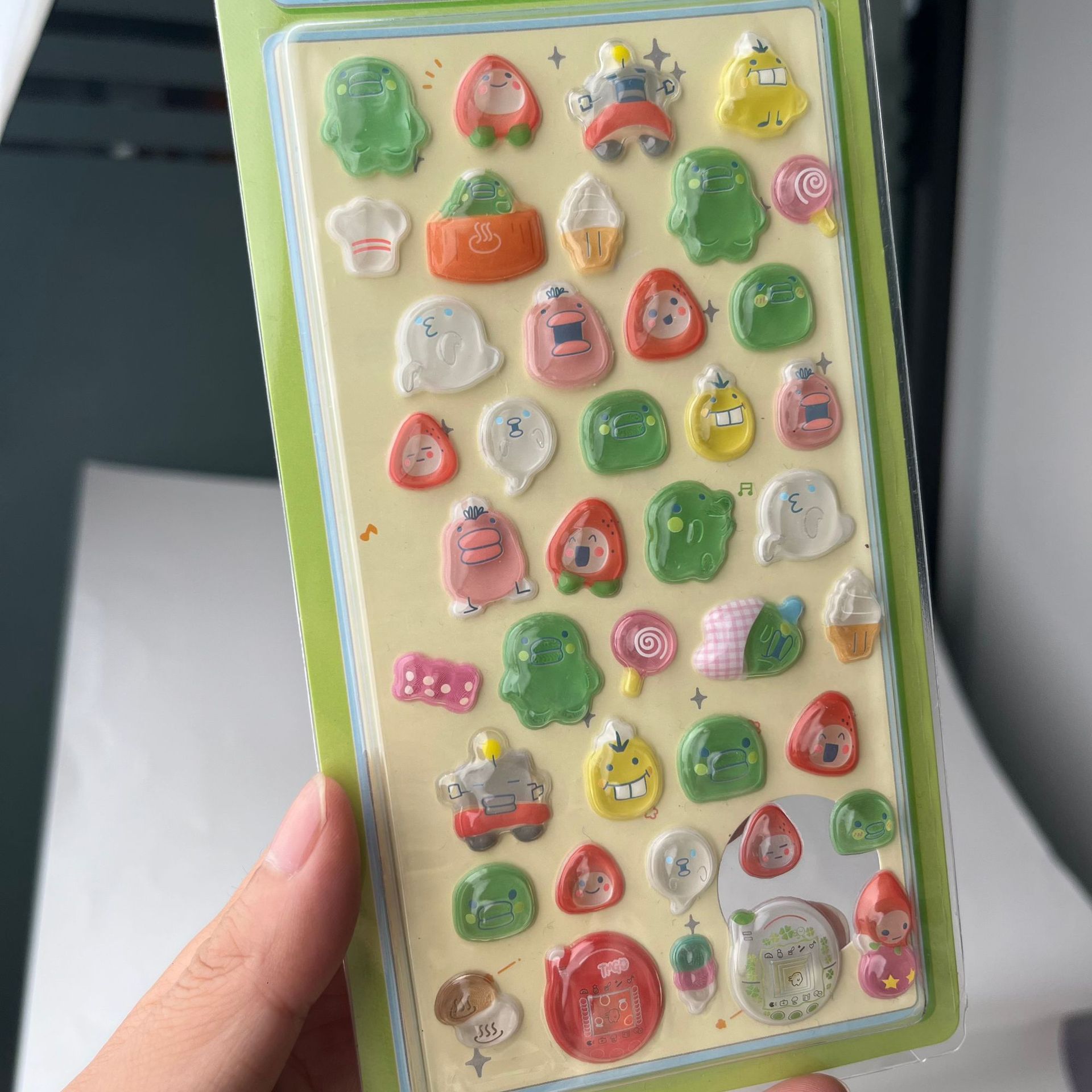 สติกเกอร์นูน 3 มิติ ลายทามาก็อ - Laptop Accessories To Gift บทวิจารณ์และราคา